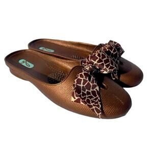 OKA.b Giraffe Print Mules Size Medium / 8